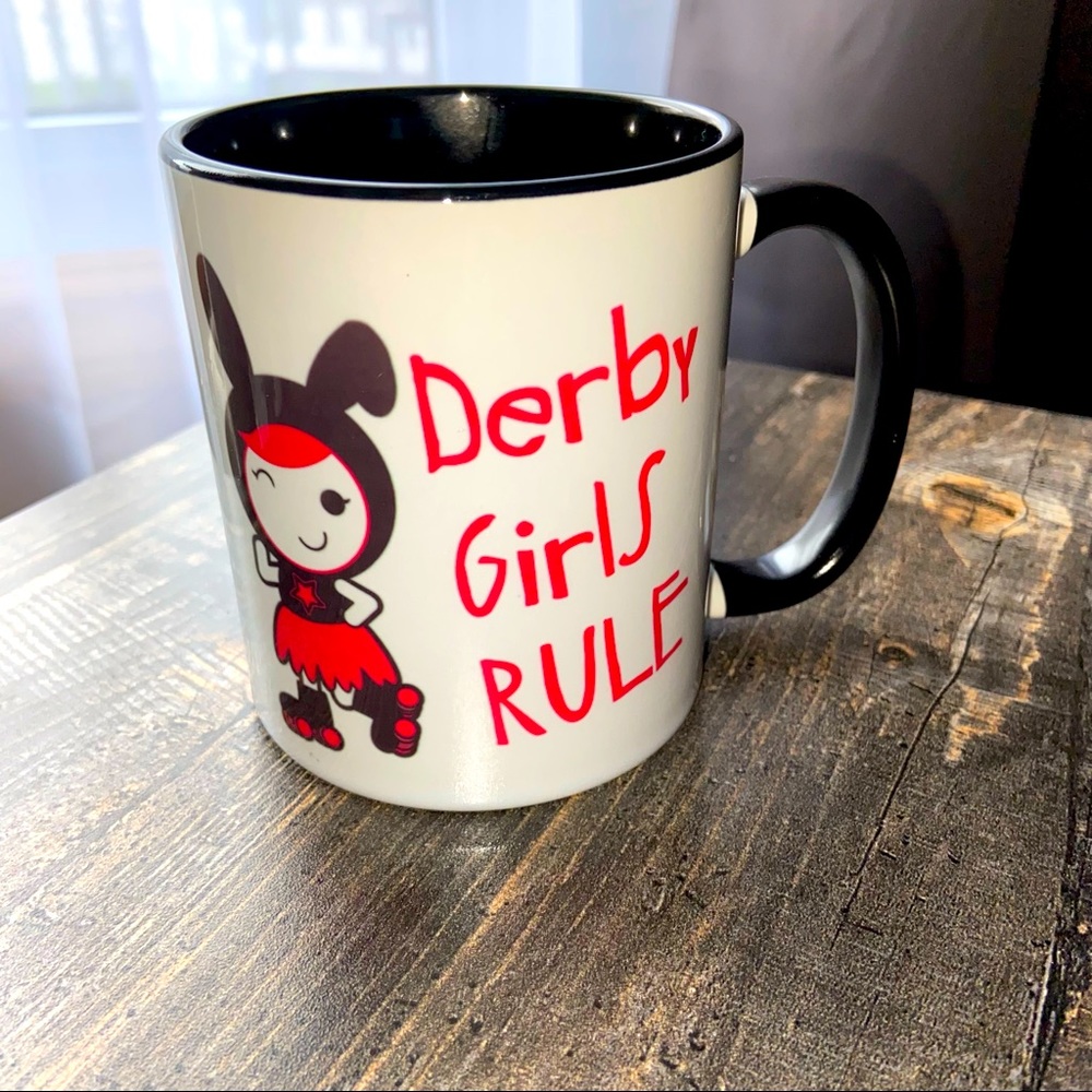 Derby Girls Rule small coffee cup - like new condition